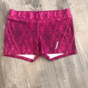 🔥Reebok fitted shorts🔥